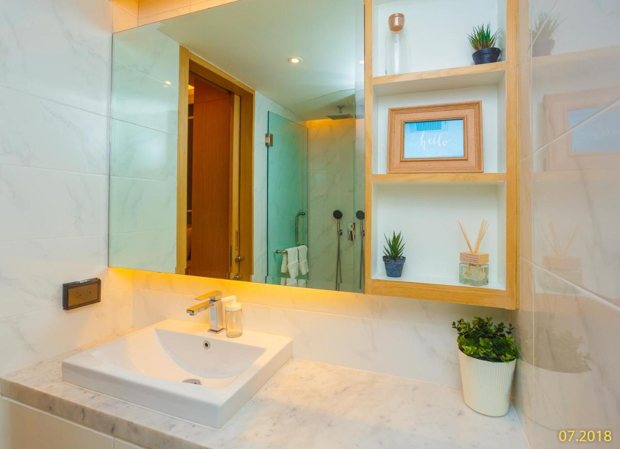 The Aristo Beach By Holy Cow 212 Phuket Exteriér fotografie